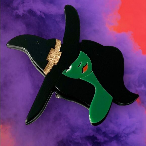 Chic Halloween Pretty Witch With Hat Brooch - Fun Acrylic Fashion Pin - Picture 3 of 6